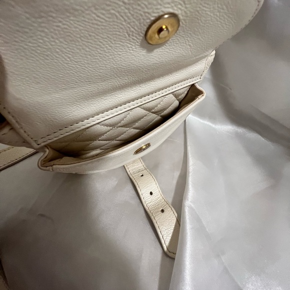 Chanel Small CC Messenger Flap Bag - Picture 13 of 16